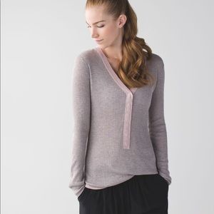 Lululemon Find your mantra henley long sleeve
